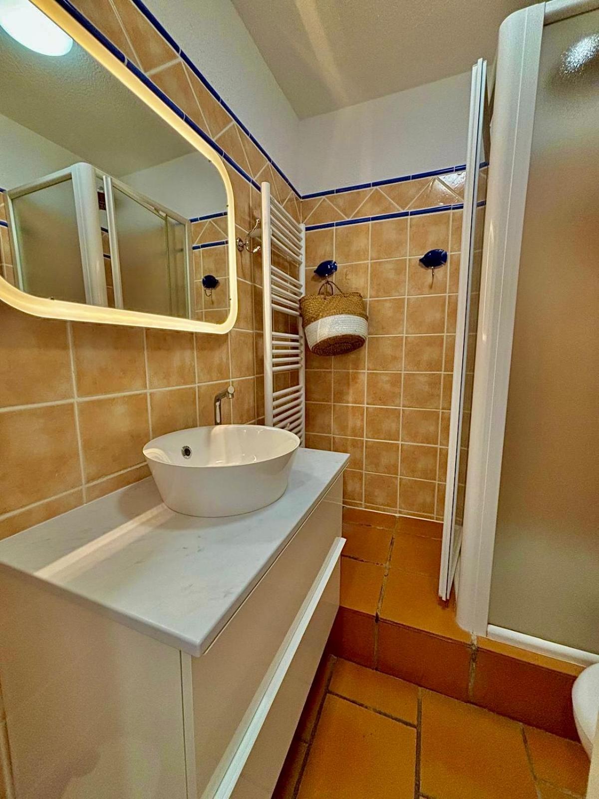 Duplex Vue Dans Avec Piscine Et Parking