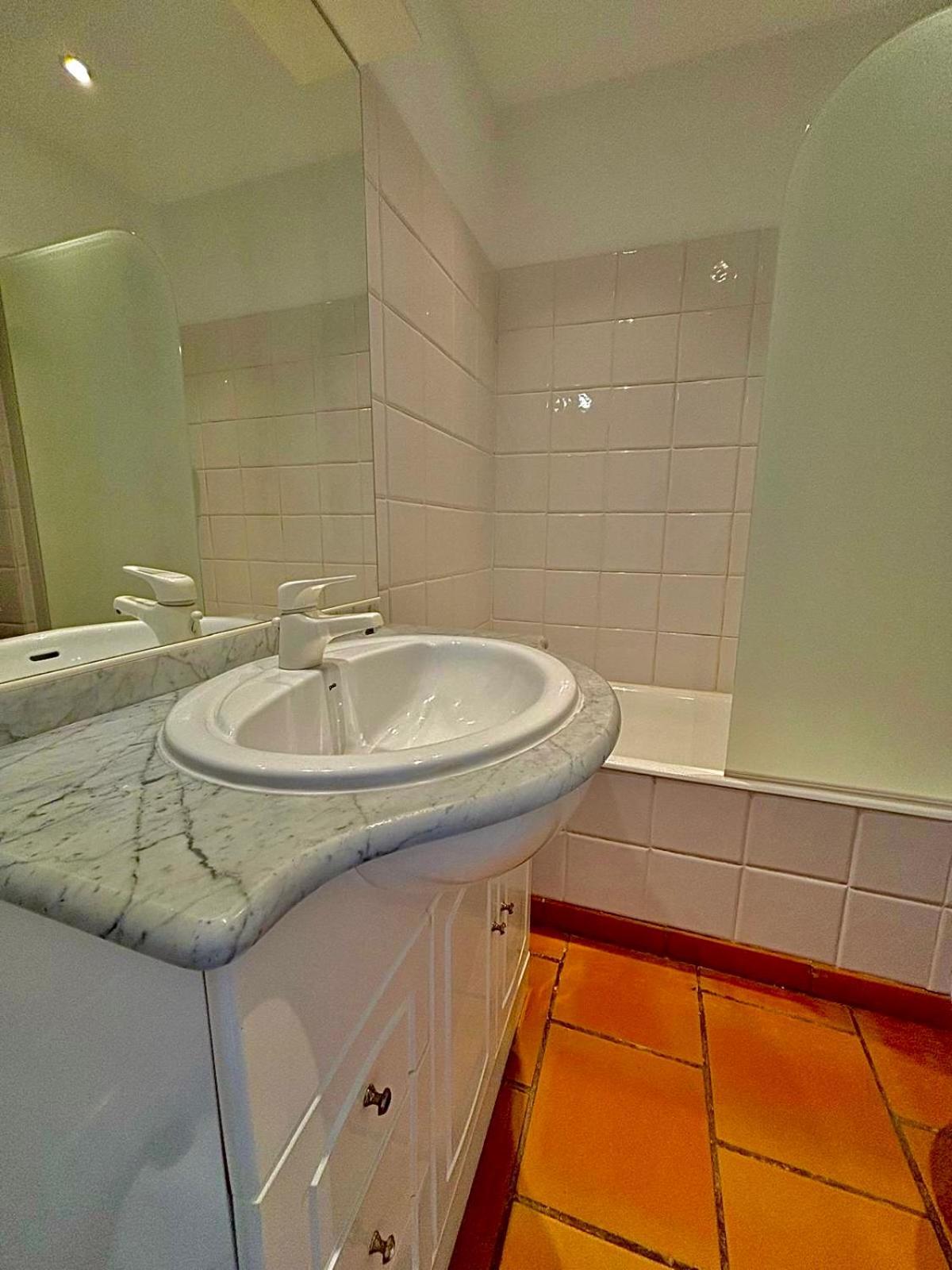 Apartment Duplex Vue Dans Avec Piscine Et Parking *